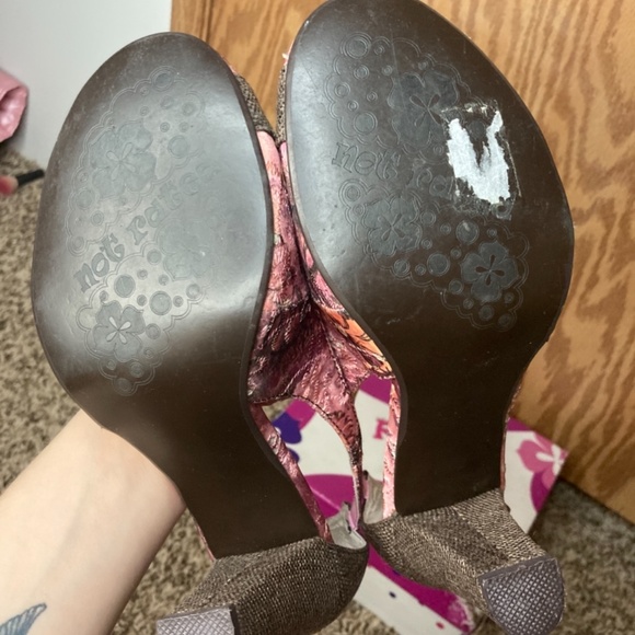 Not Rated Pink Flower Heels - Picture 4 of 5